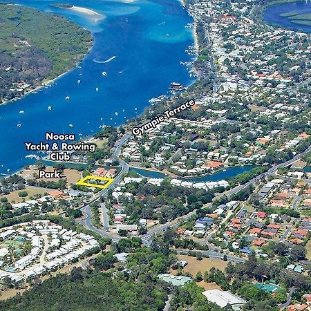Aparthotel Regency Waterfront Noosa Noosaville Esterno foto