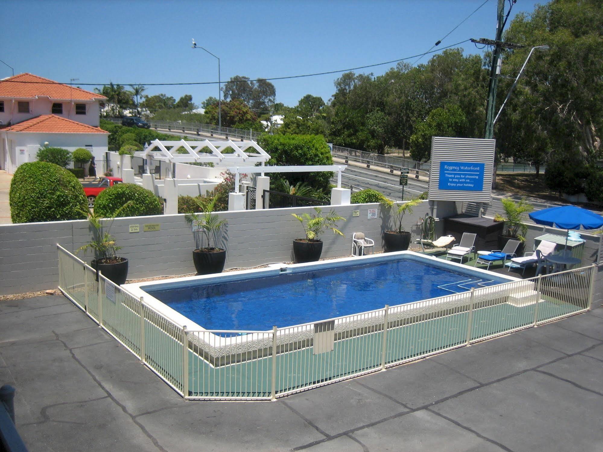Aparthotel Regency Waterfront Noosa Noosaville Esterno foto